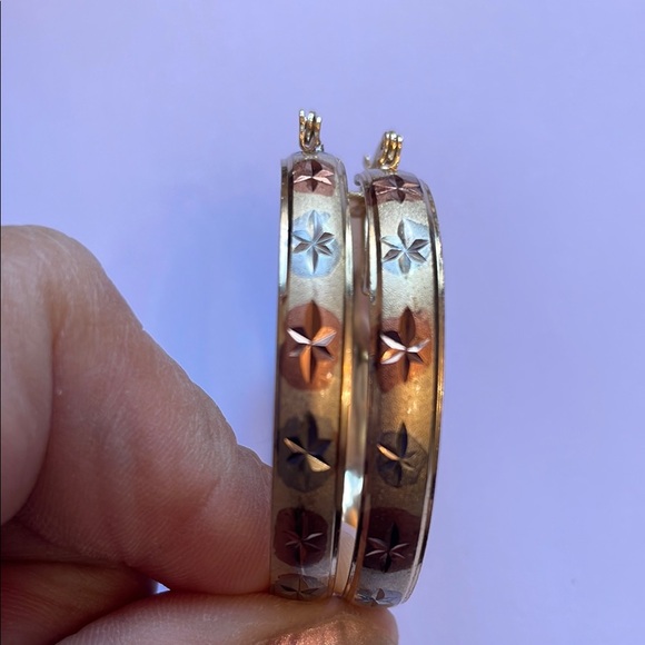 NWOT Elegant Gold plated Jewelry bundle! - Picture 6 of 6